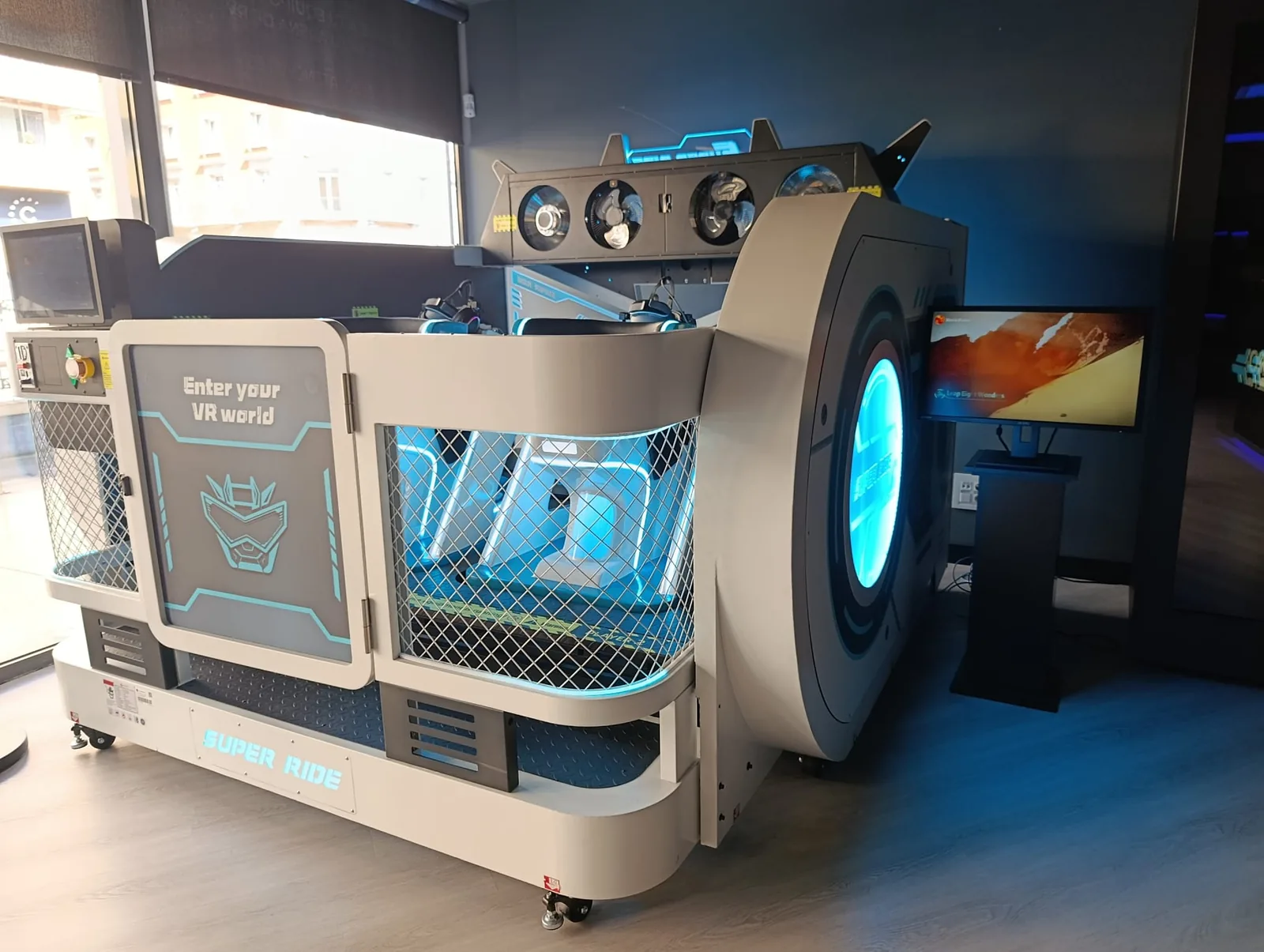 Simulador Superride VR en meetspaceVR A Coruña